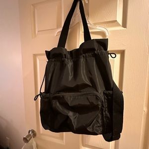 Wild fable bag excellent condition